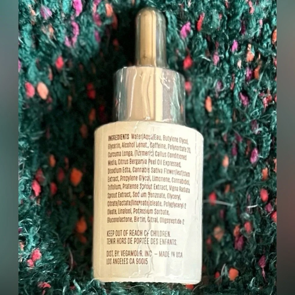 🎸Vegamour🎸🔥NWT🔥GRO+ Advanced Hair Serum for Severe Signs of Thinning-1 Fl oz.